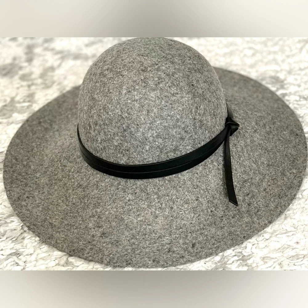‼️RARE‼️🎸NORDSTROM🎸🔥NWT🔥Floppy Wool Hat in Heather Grey/Black
